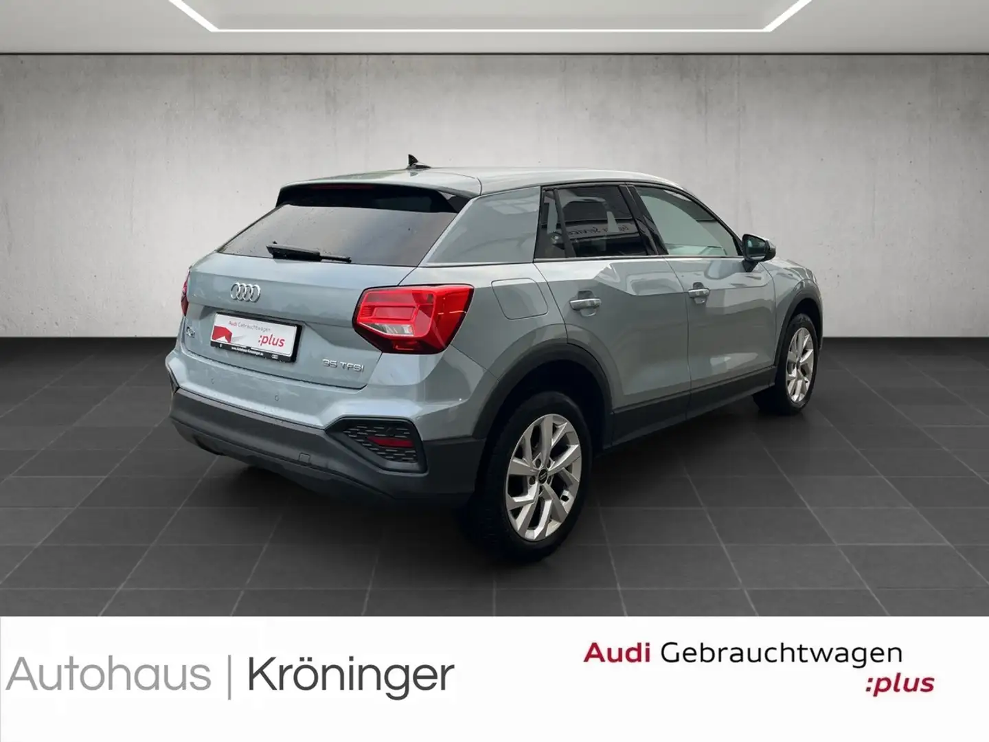 Audi Q2 35 TFSI S Tronic GRA Privacy Klima Grau - 2
