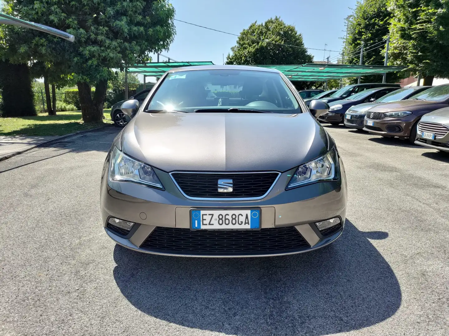 SEAT Ibiza Ibiza 5p 1.4 GPL i-tech Grau - 2