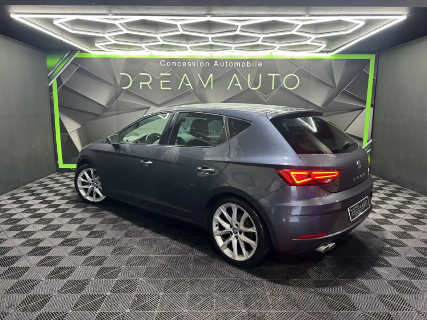 SEAT Leon 2.0 TDI 150CH FR DSG7 EURO6D-T Gris - 2