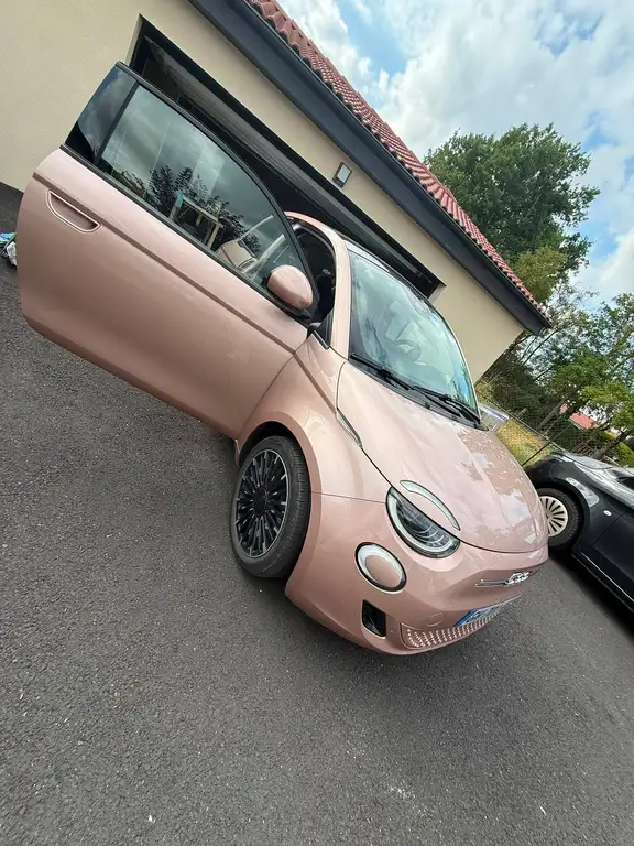 Fiat 500e 2022 из Европы — купить под ключ