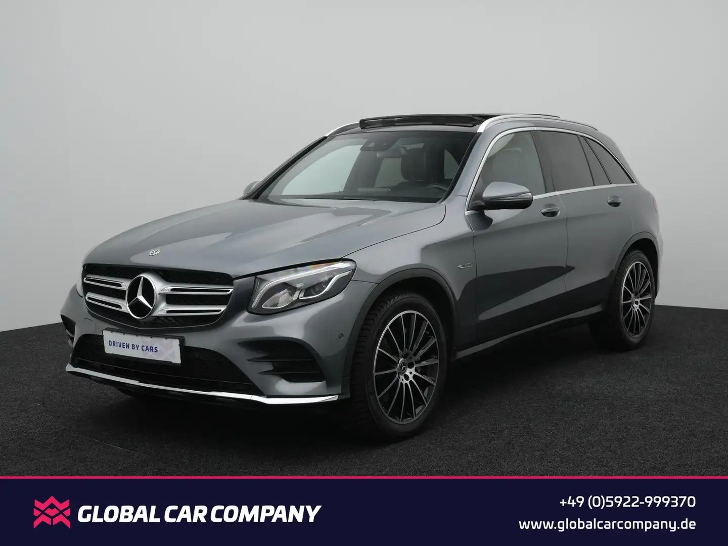 Mercedes-Benz GLC 250 d 4Matic AMG-Line,LED,PANO,KAM,TEMPO,AHK Gris - 1