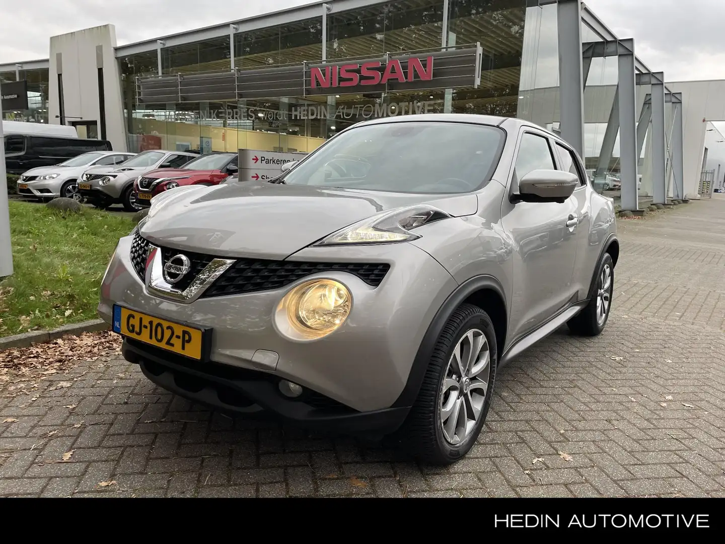 Nissan Juke 1.2 DIG-T S/S Connect Edition 116pk, Dealeronderh. Grijs - 1