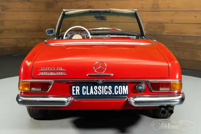Mercedes-Benz SL view 14