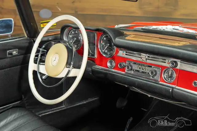 Mercedes-Benz SL view 9