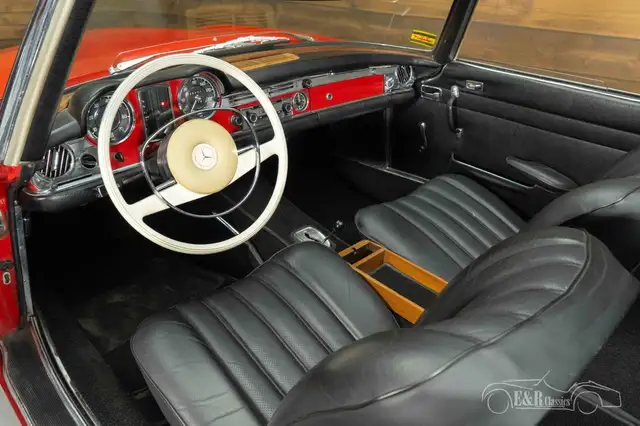 Mercedes-Benz SL view 11