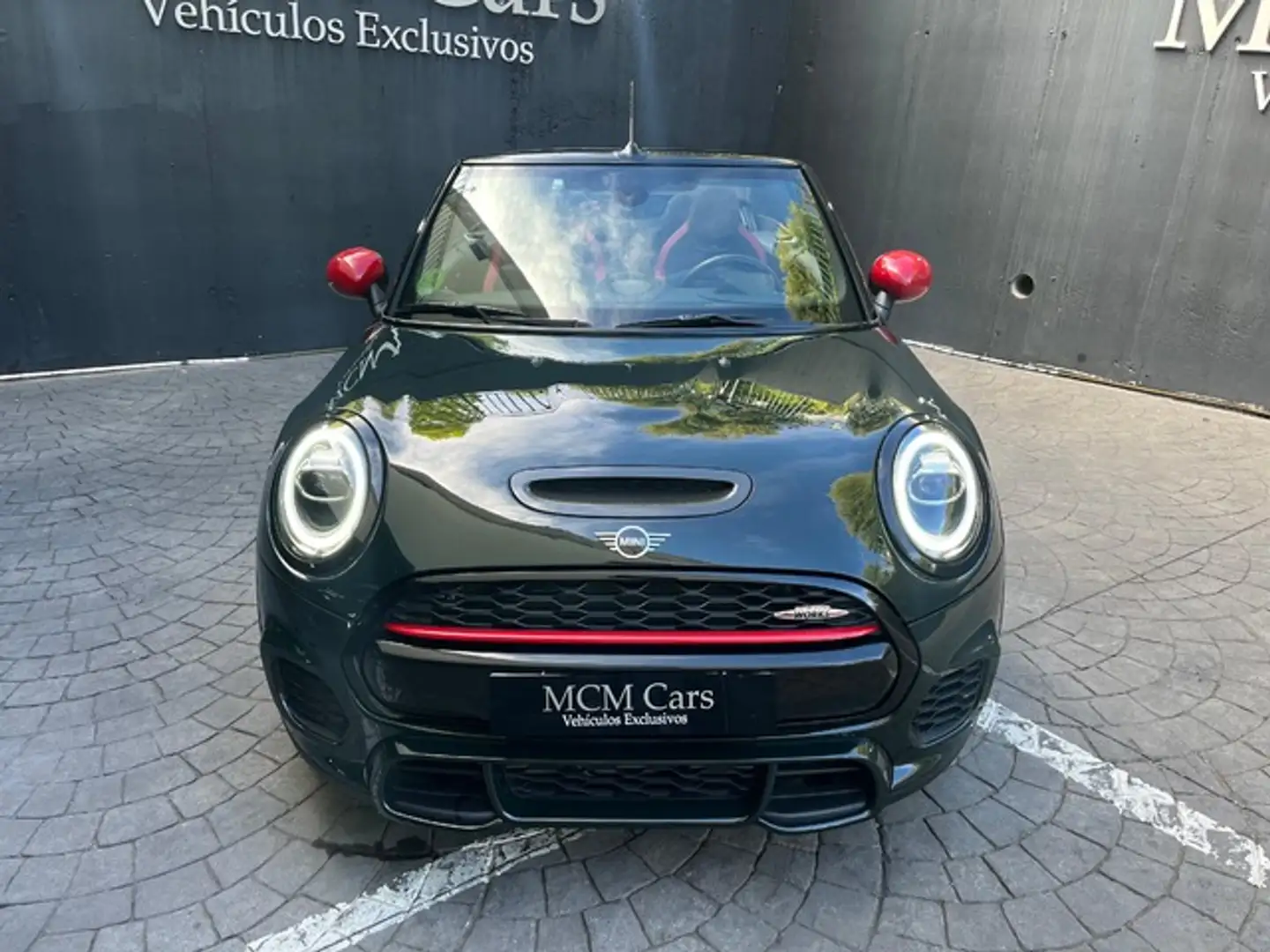 MINI John Cooper Works Cabrio Verde - 2