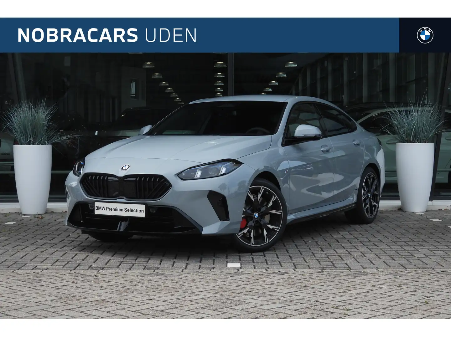 BMW 220 Serie Gran Coupé M Sport Automaat / Sportstoelen / Grijs - 1
