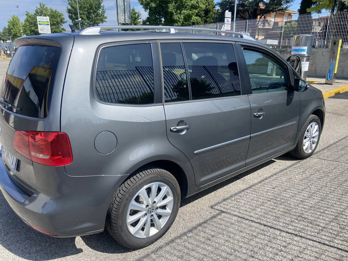 Volkswagen Touran 1.4 tsi Highline Business ecofuel M 150cv dsg - 2