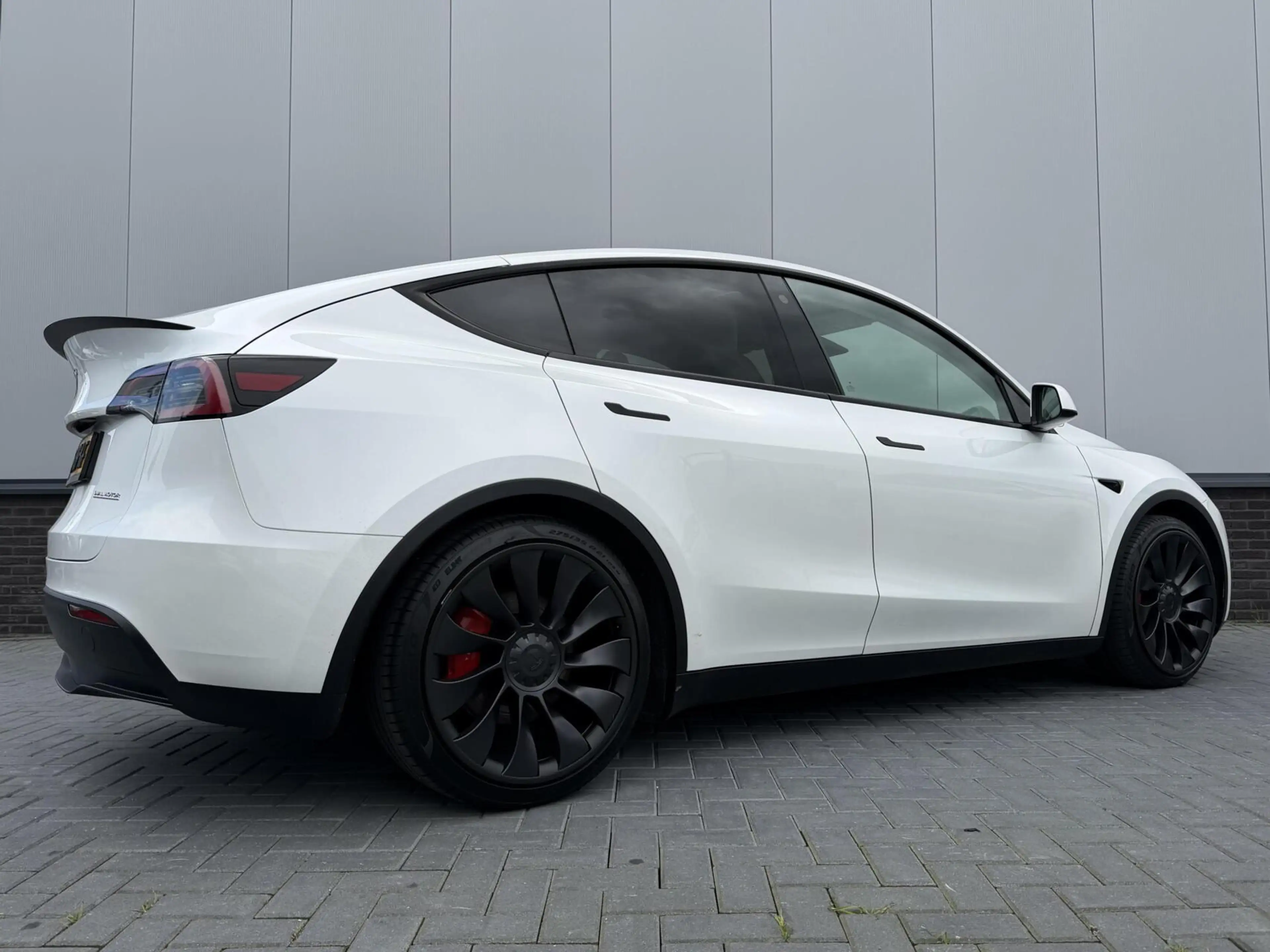 Tesla Model Y Performance AWD 75 kWh SOH92% — photo 4