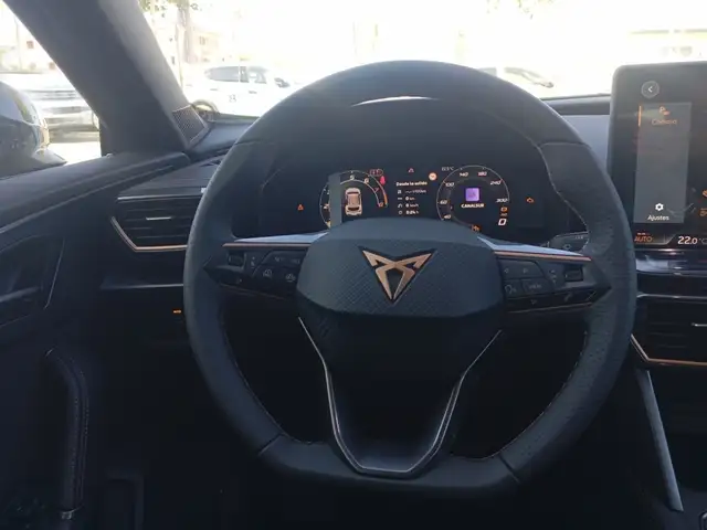 Cupra Formentor view 25