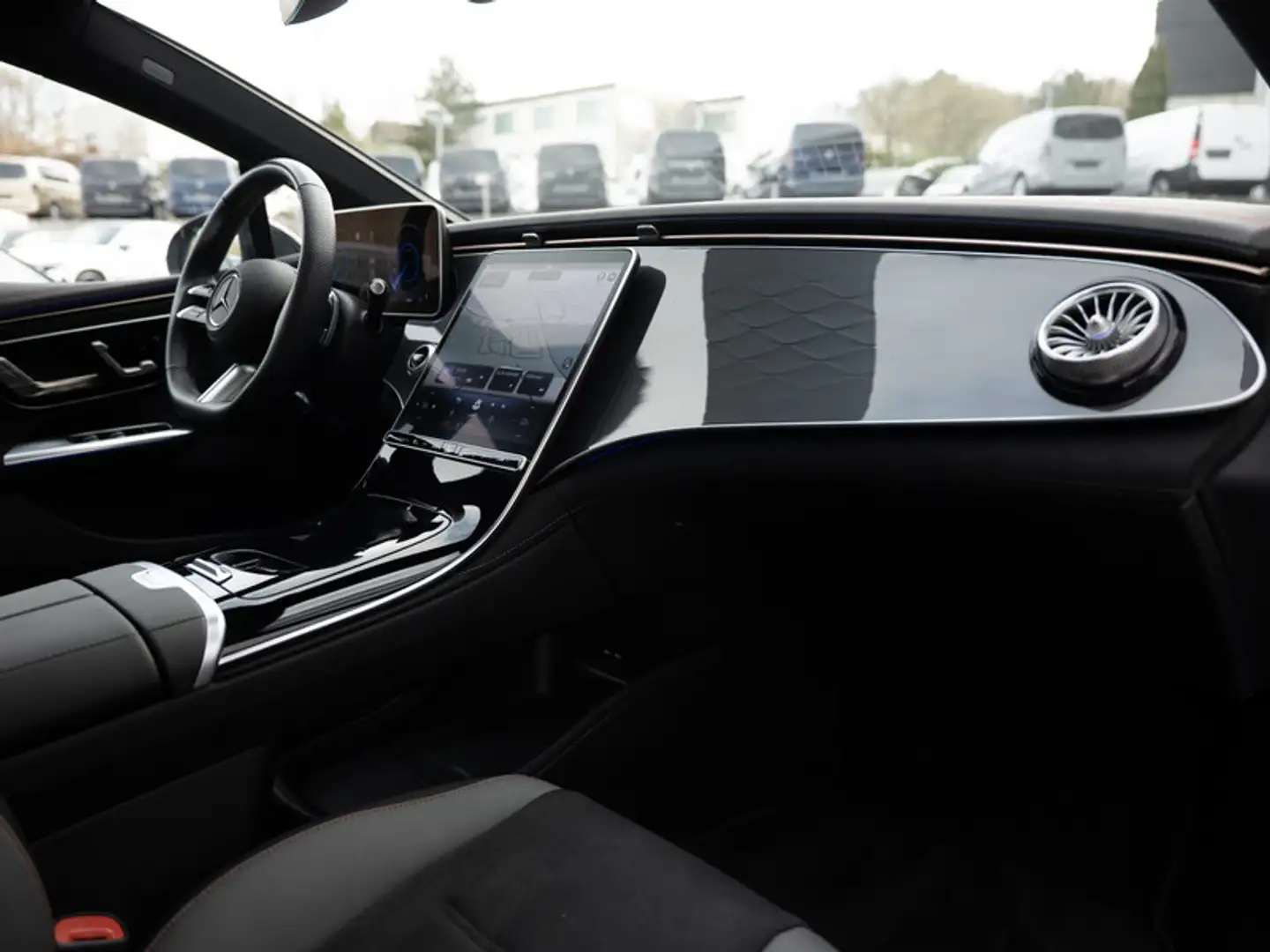 Mercedes-Benz EQE 300 AMG-Sport/DIGITAL/Pano/Night/Memo/Totw Grau - 2