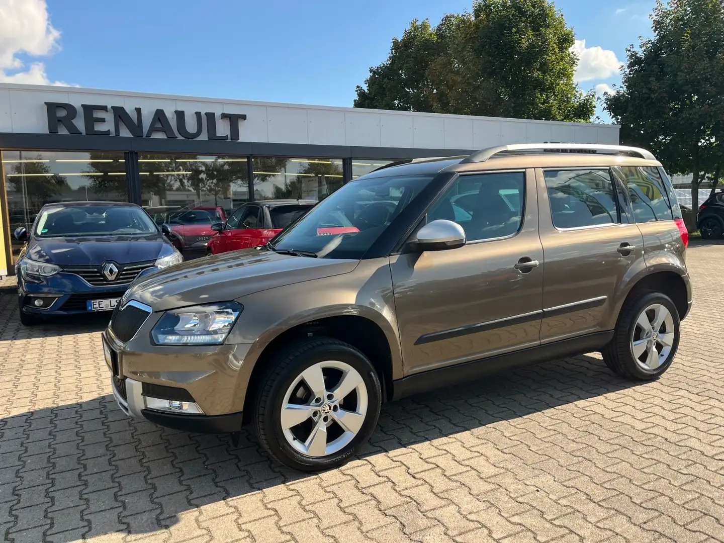 Skoda Yeti 1.2 TSI Ambition Outdoor Braun - 1