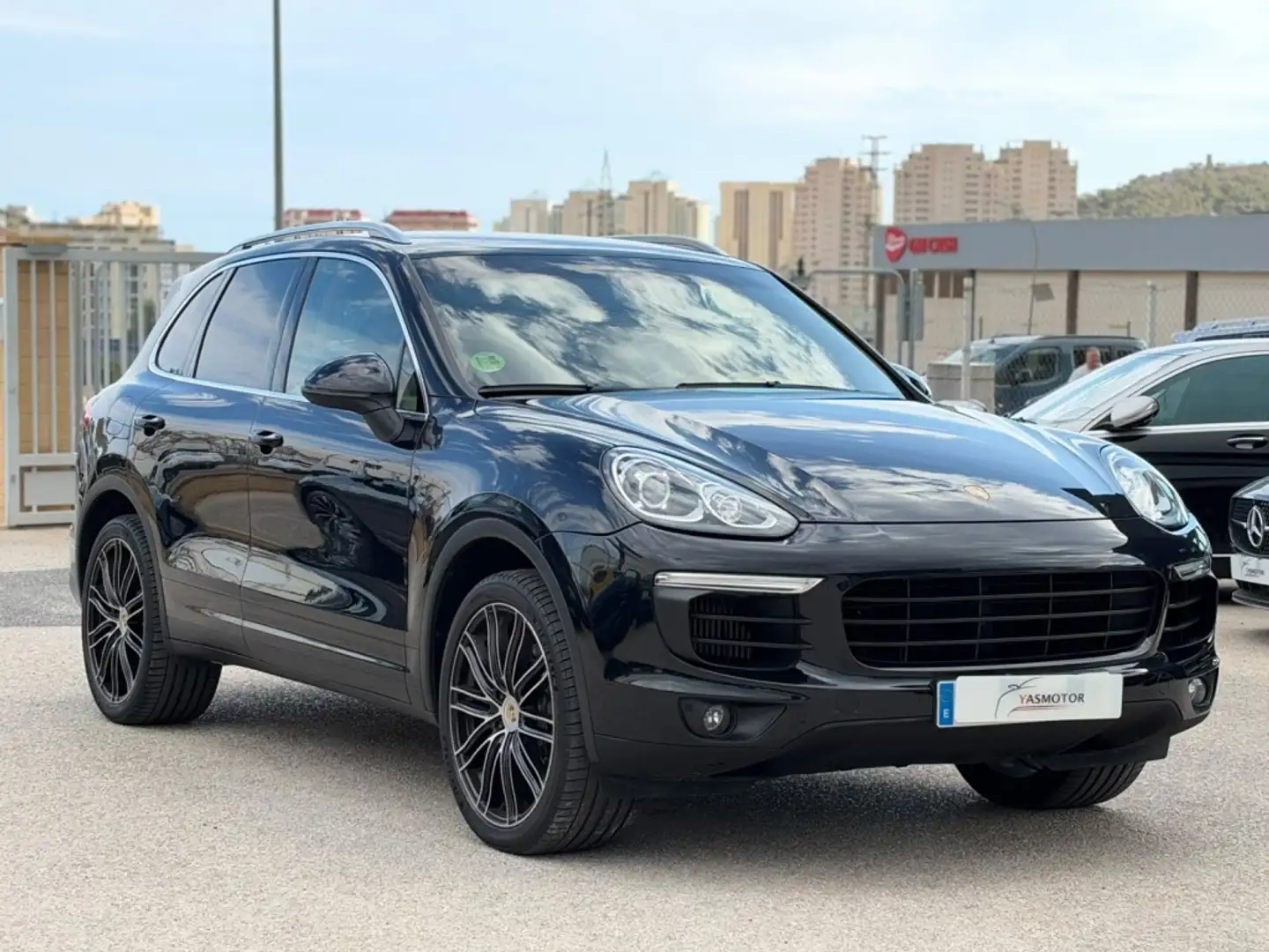 Porsche Cayenne Diesel 245 Aut. Negro - 1