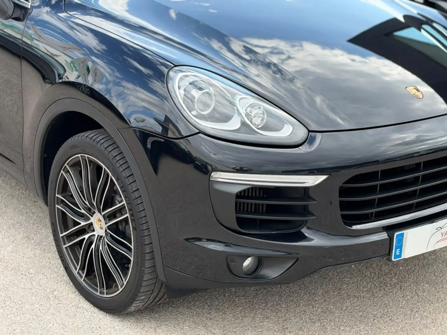 Porsche Cayenne Diesel 245 Aut. Negro - 2