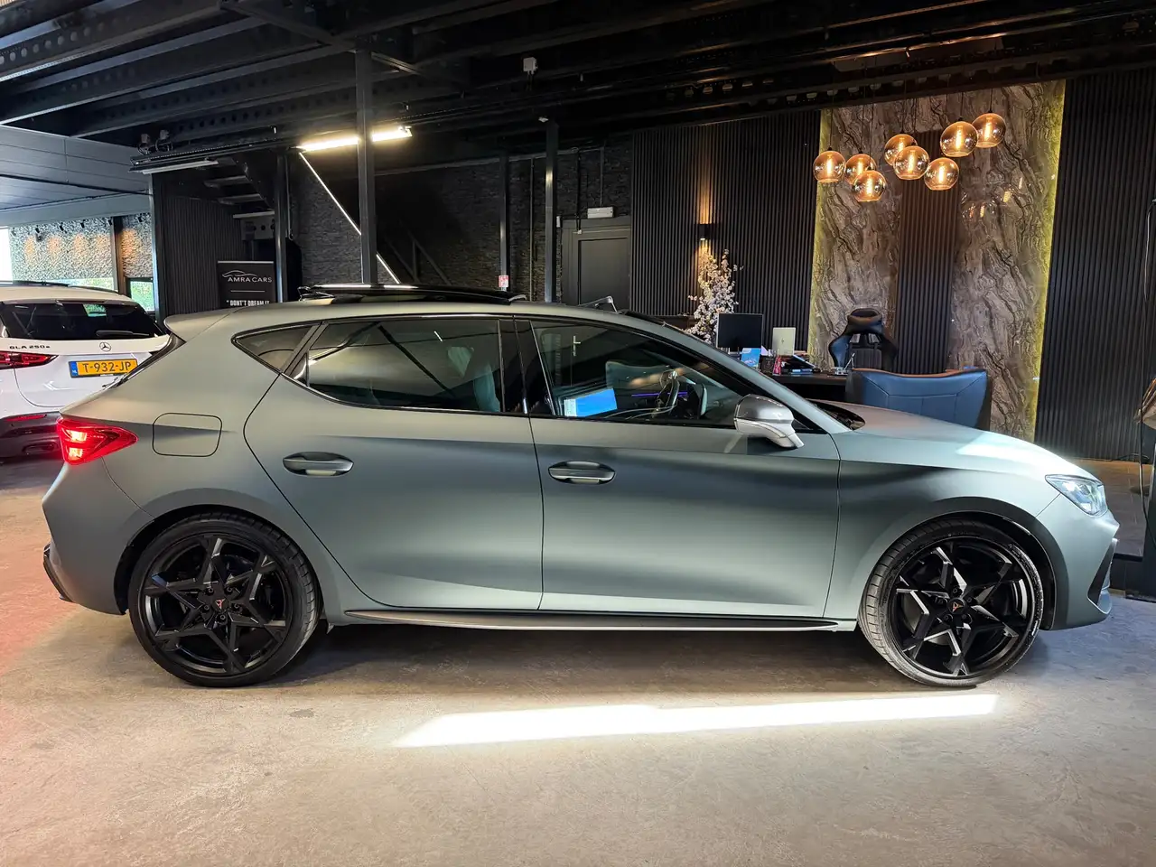 Cupra Leon 1.5 TSI e-Hybrid VZ Extreme 272PK PANO FULL OPTION, миниатюра 8