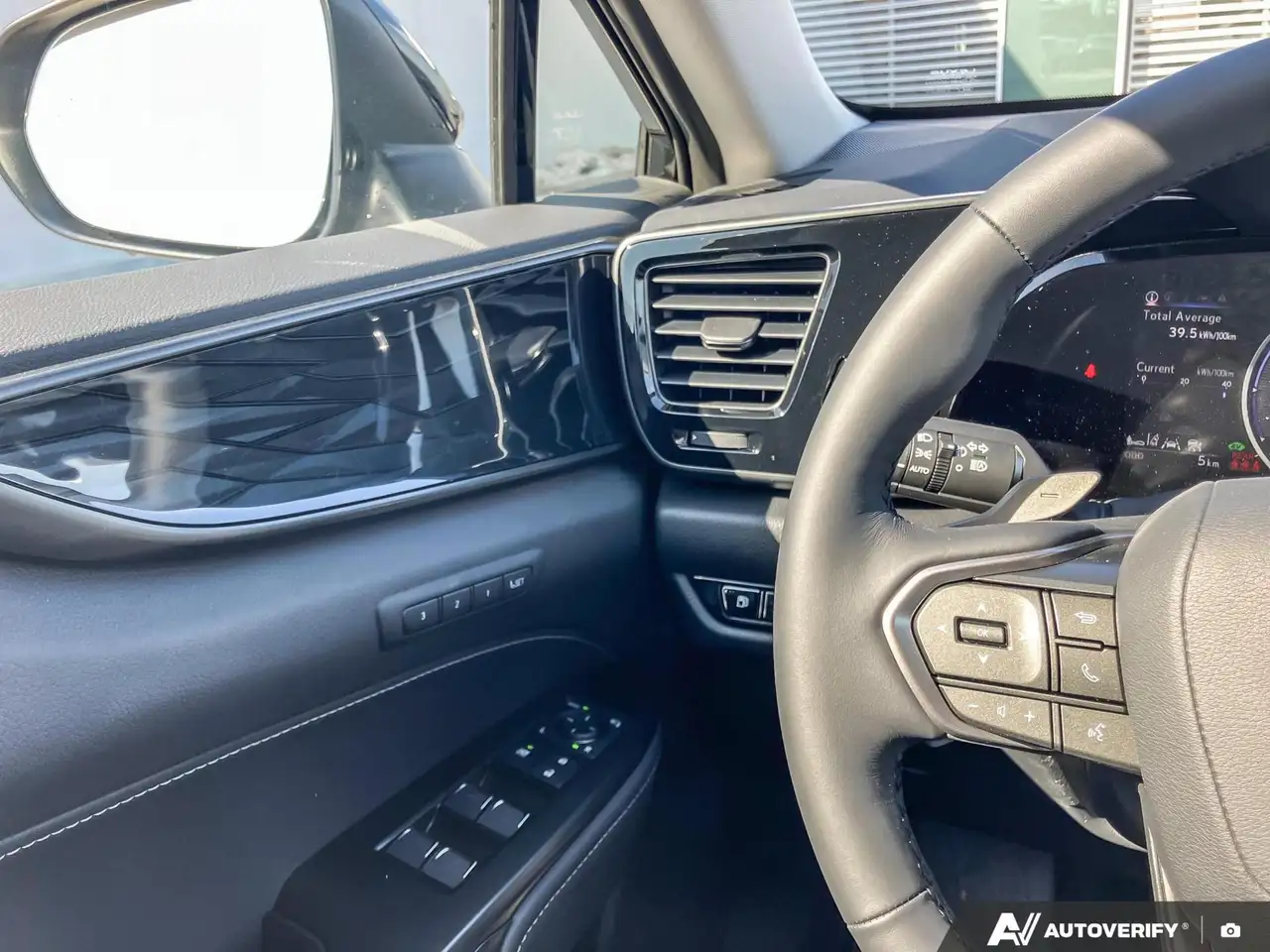 Lexus NX снимка Lexus NX