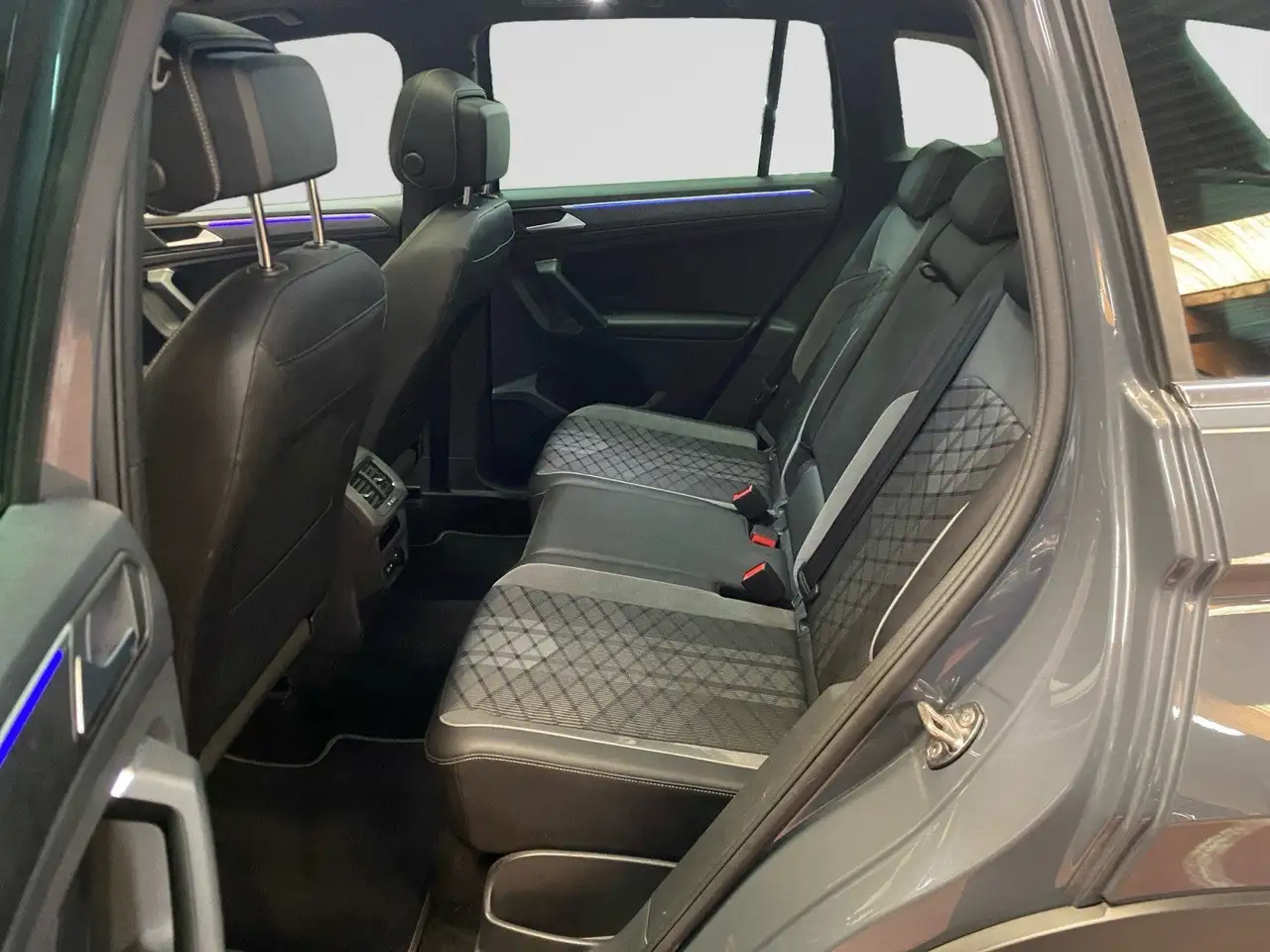 Volkswagen Tiguan R-Line Business Premium 1.5 TSI 110 kW (150 ch) 7 vitesses DSG, миниатюра 17