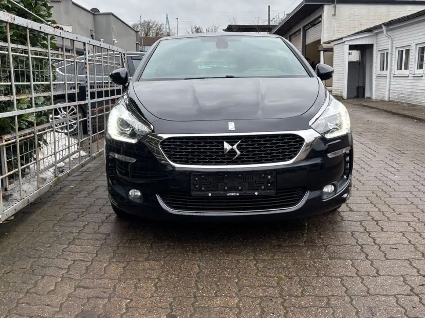 DS Automobiles DS 5 Automatik Kamera Temp. Sitzheizung Carplay Noir - 2