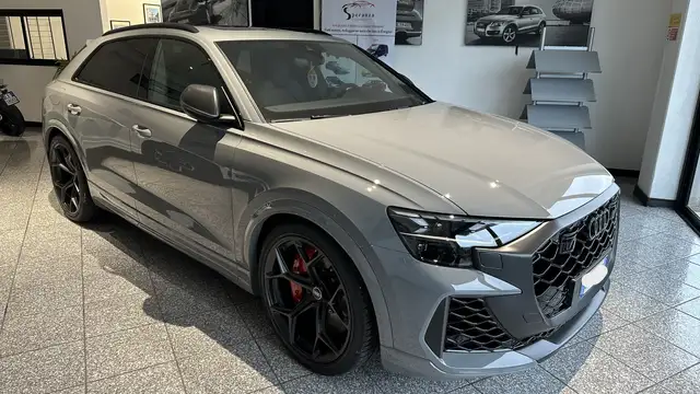 Audi RS Q8