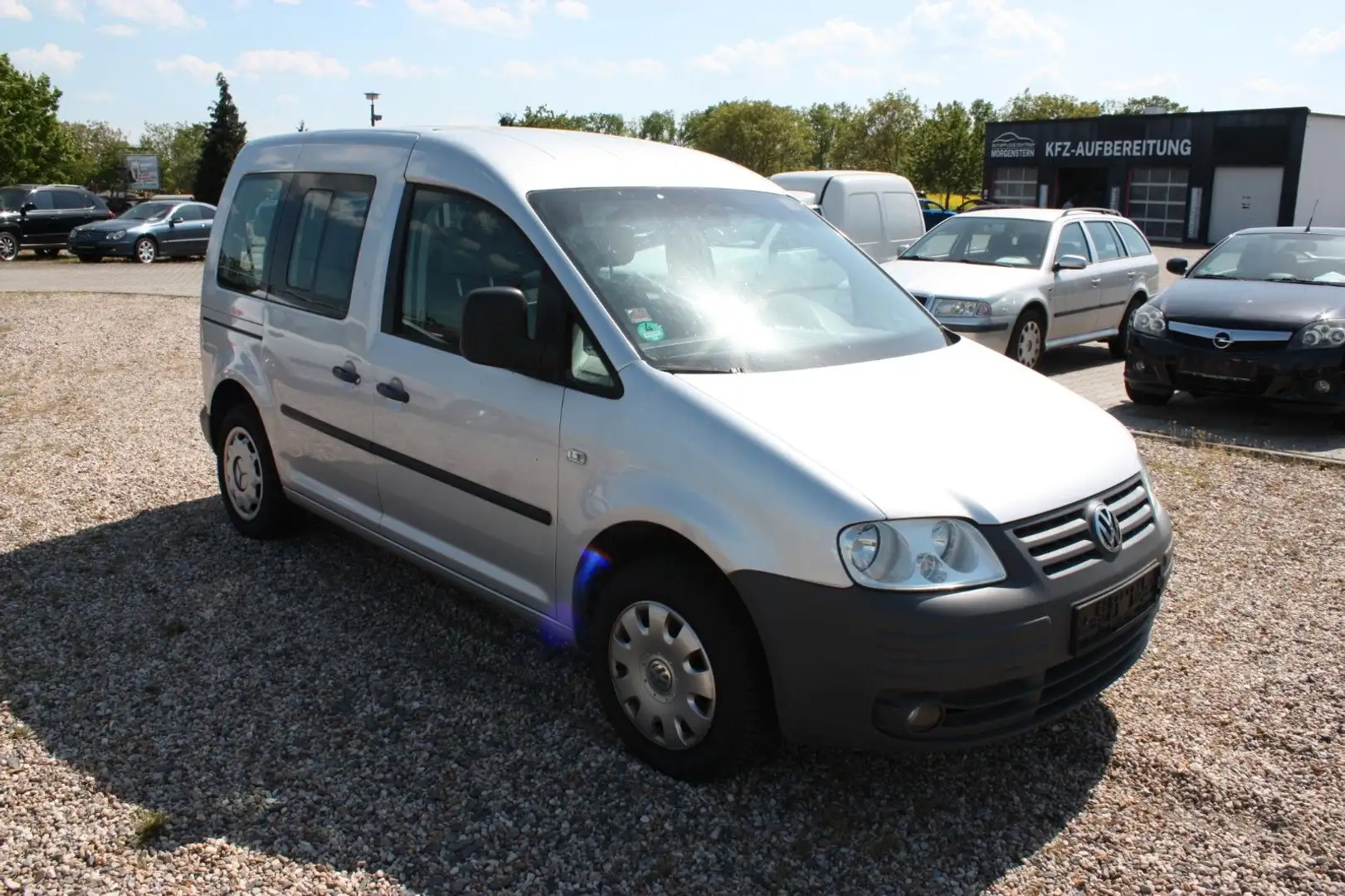 Volkswagen Caddy Life 1,6 HU NEU 7 Sitzer Silber - 1