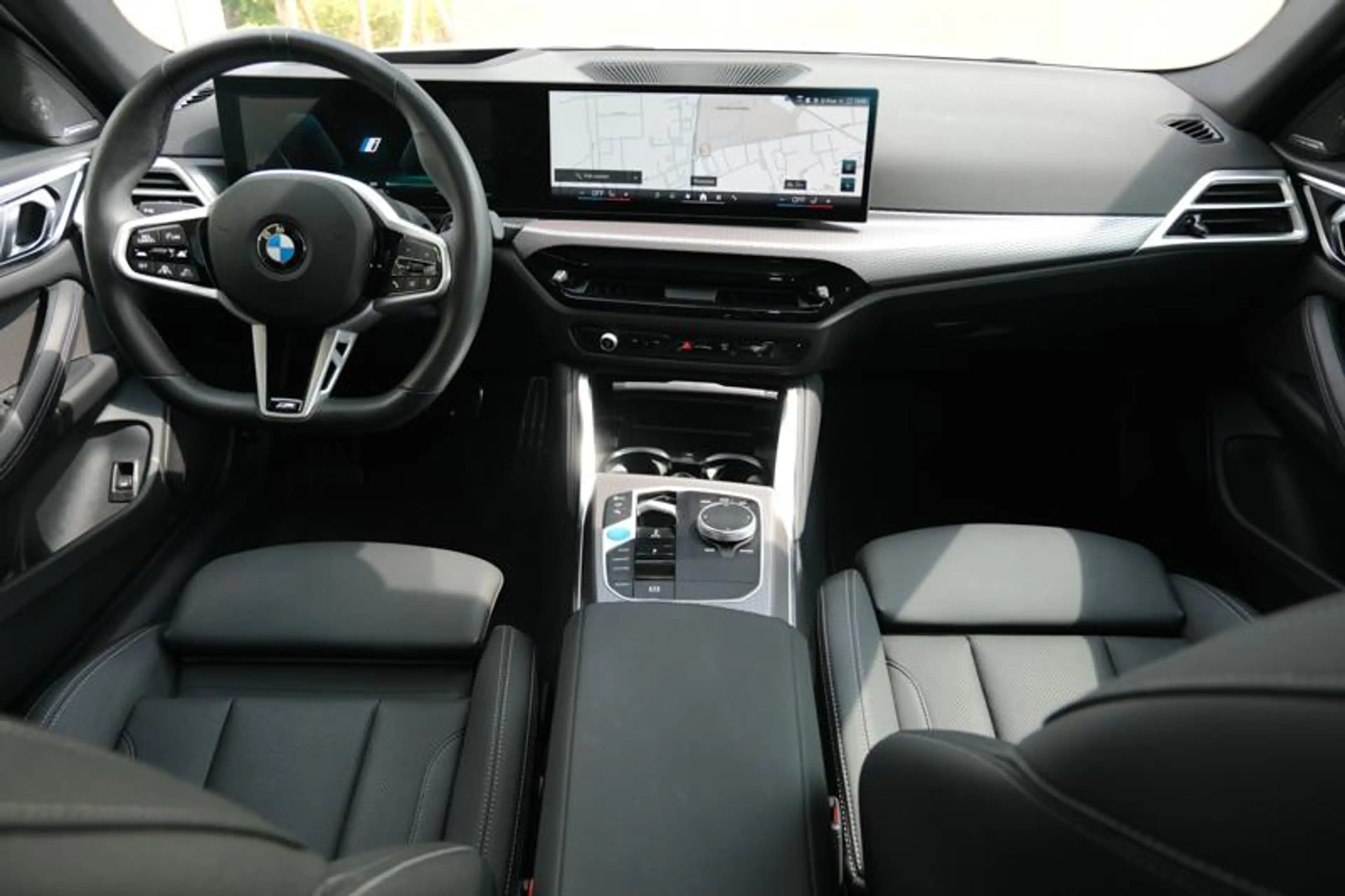 BMW i4 i4 eDrive40 M Sport Pro | SCHUIFDAK | HARMAN KARDO — photo 7