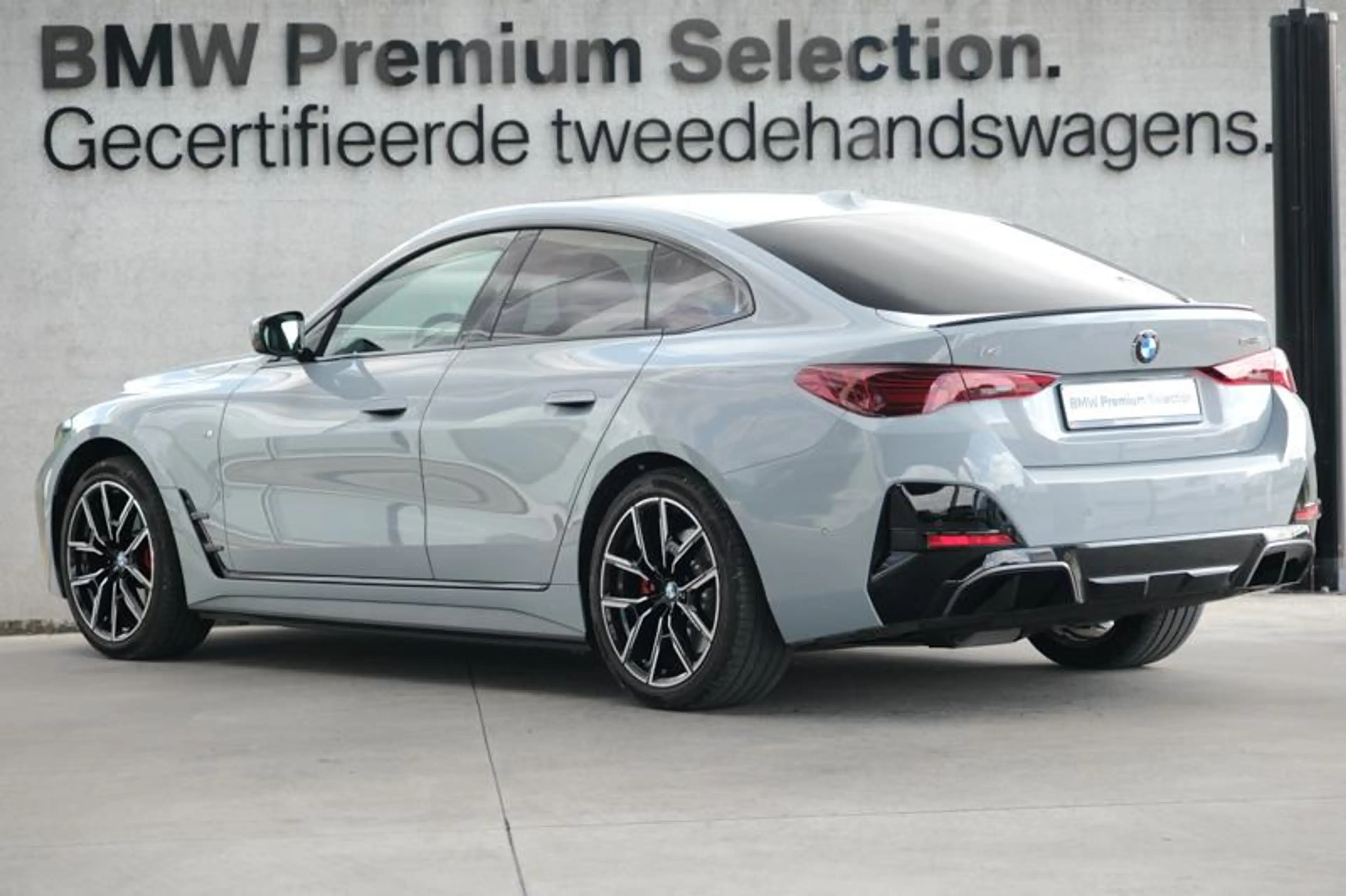 BMW i4 i4 eDrive40 M Sport Pro | SCHUIFDAK | HARMAN KARDO — photo 5