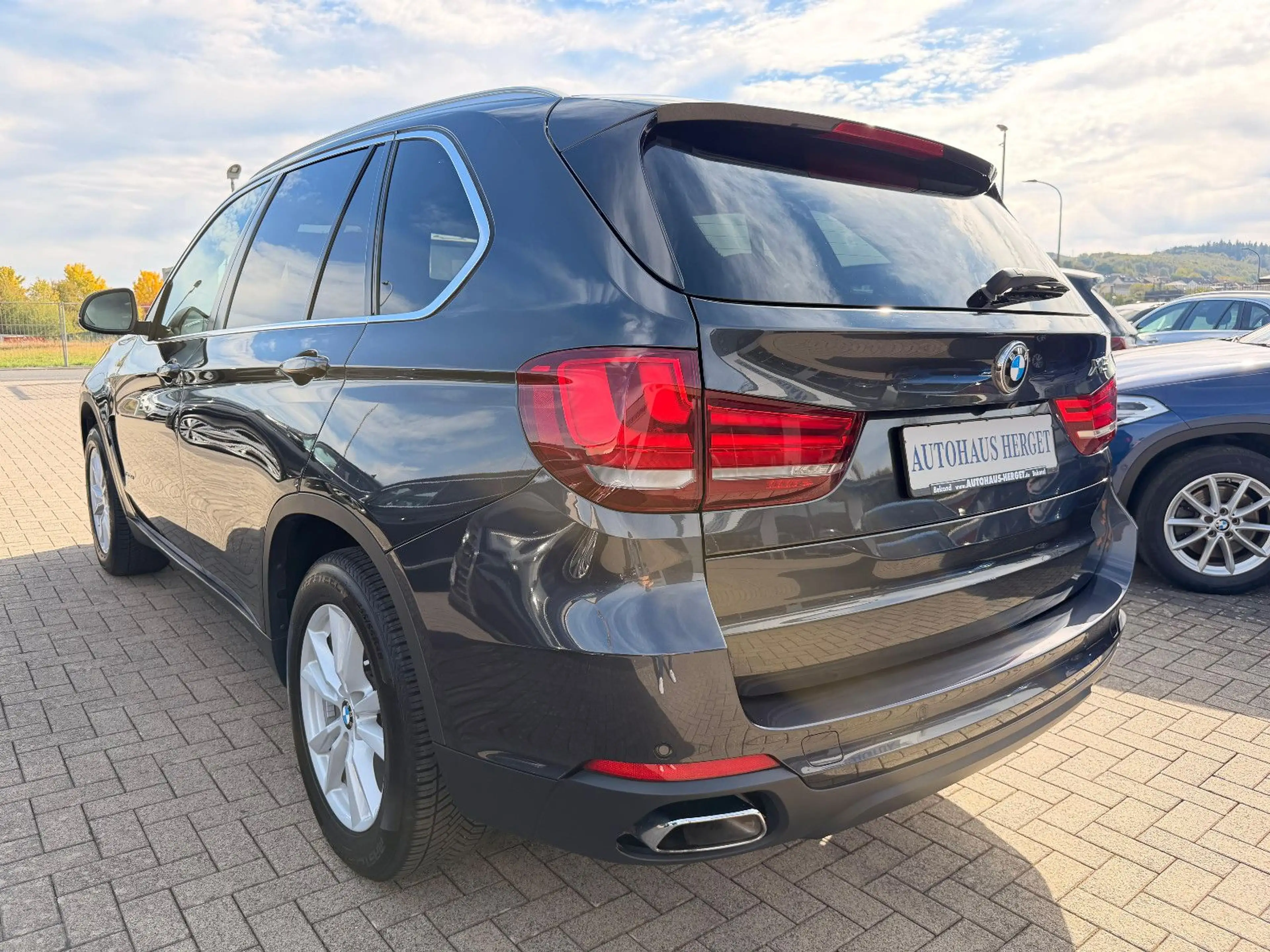BMW X5 xDrive 30d/PANO/AHK/BI-XENON/GUTER ZUSTAND — photo 6