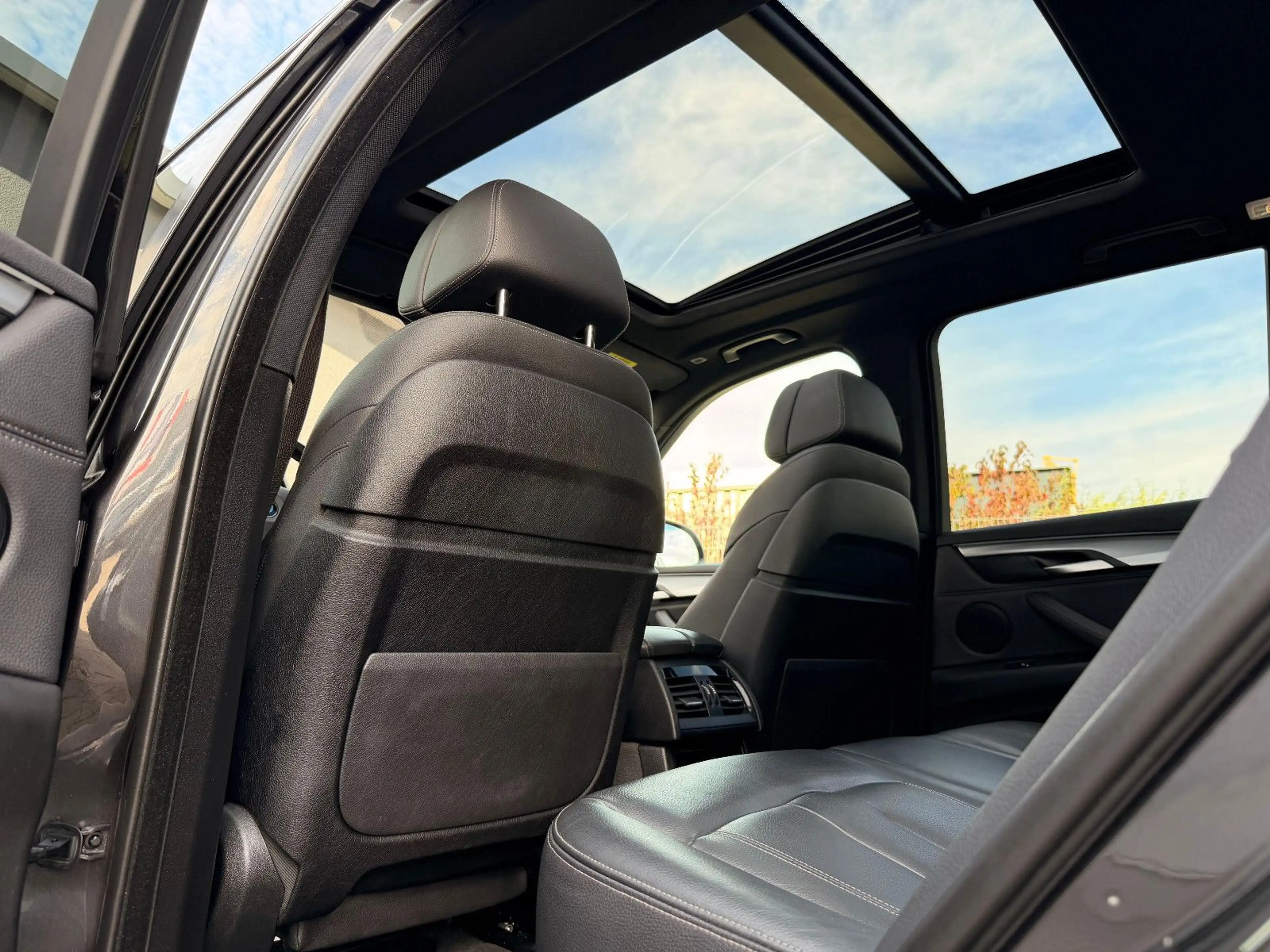 BMW X5 xDrive 30d/PANO/AHK/BI-XENON/GUTER ZUSTAND — photo 13