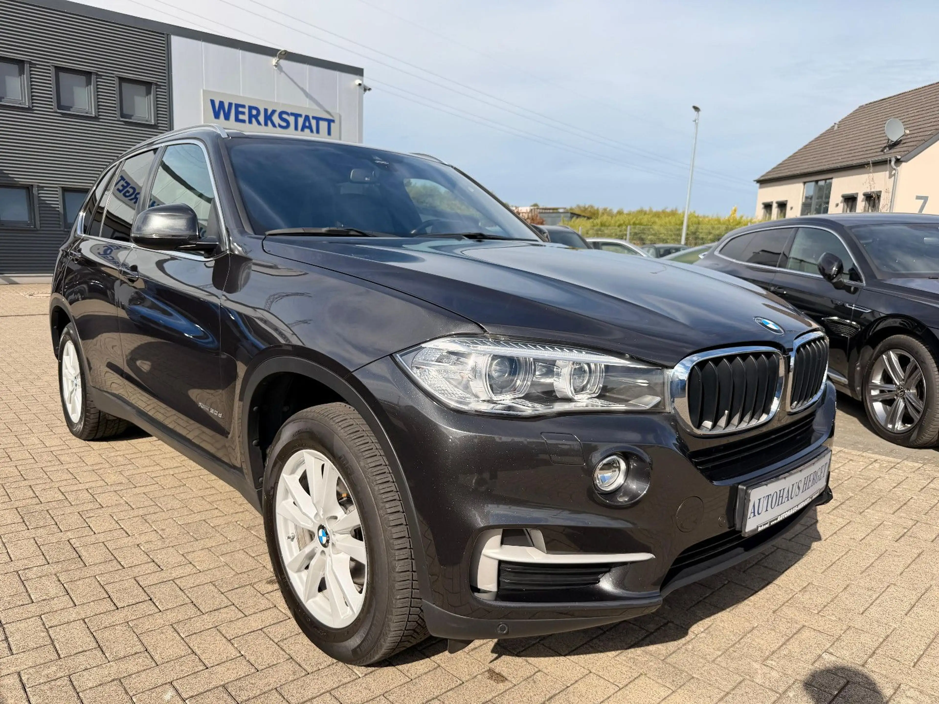 BMW X5 xDrive 30d/PANO/AHK/BI-XENON/GUTER ZUSTAND — photo 3