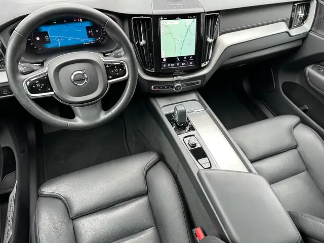 Volvo XC60 view 17
