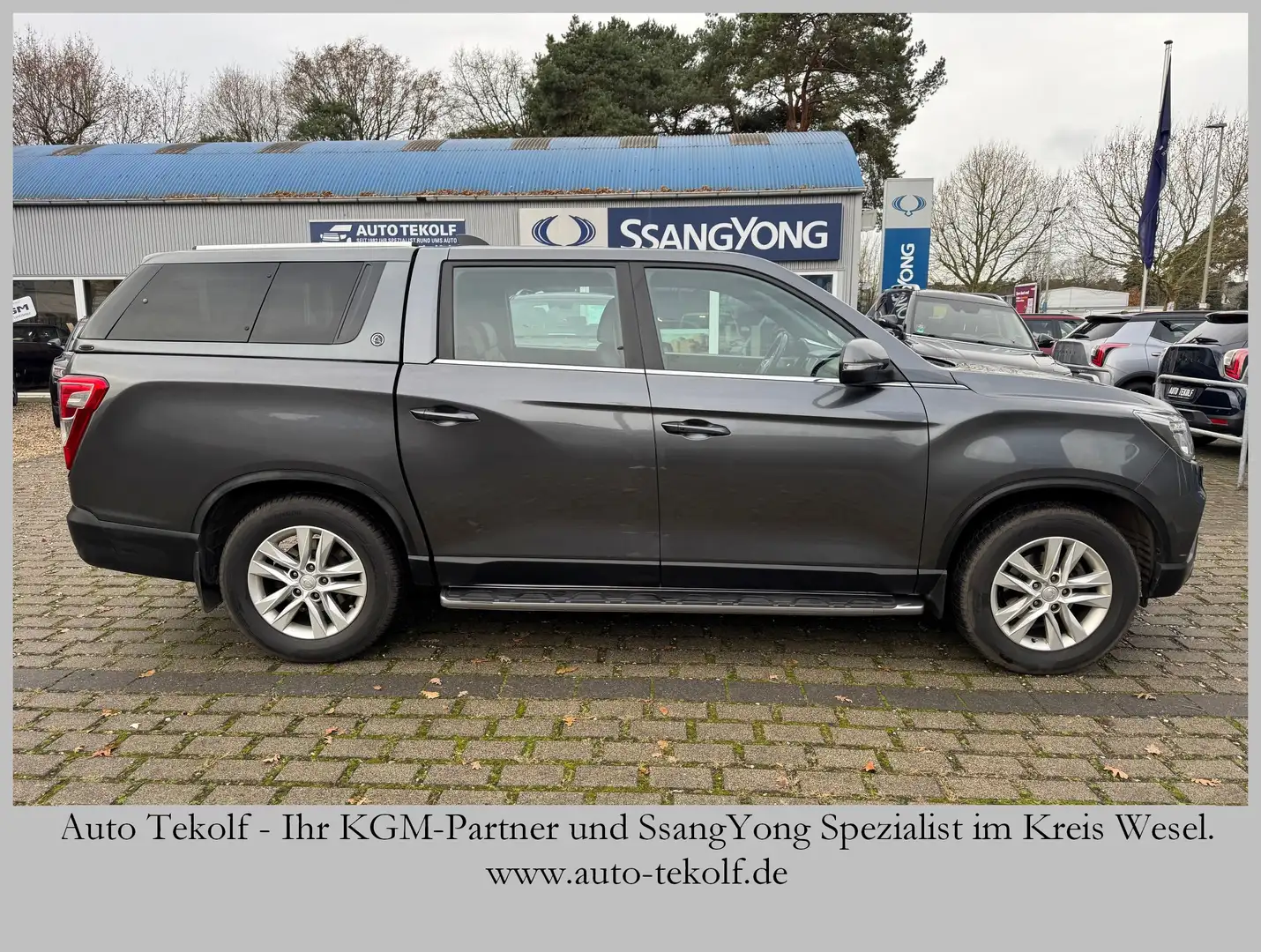 SsangYong Musso Musso 4WD Autm. Sapphire, AHK, Hardtop, Garantie Grijs - 1