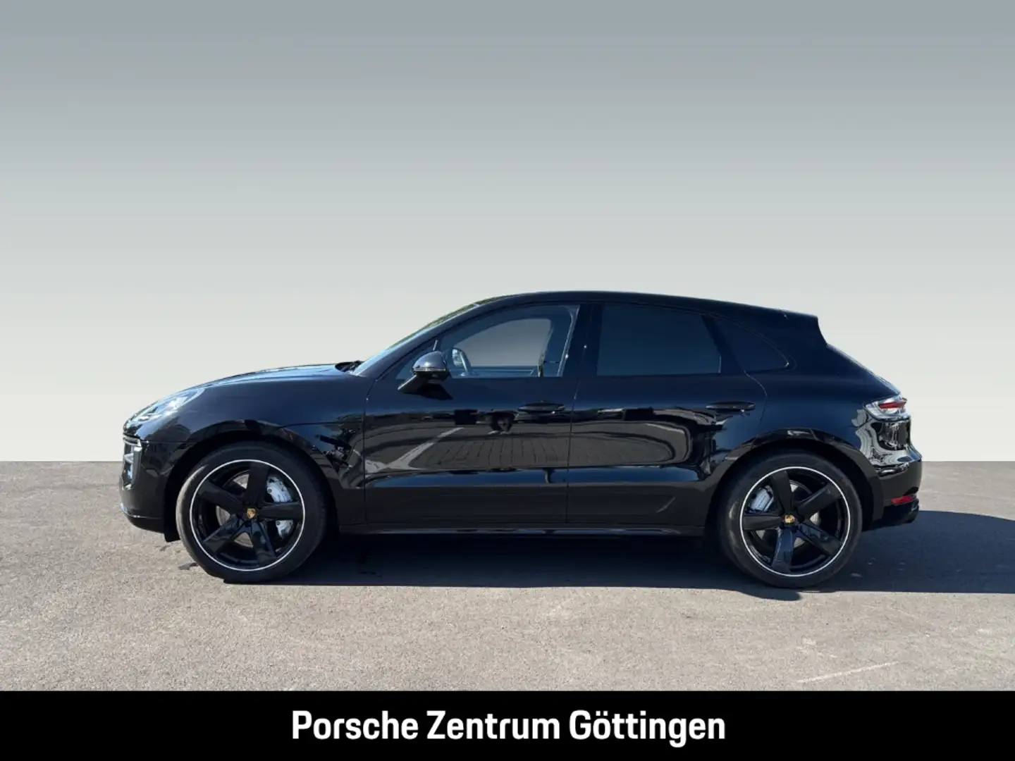 Porsche Macan Turbo BOSE Panoramadach Sportabgasanlage Schwarz - 2