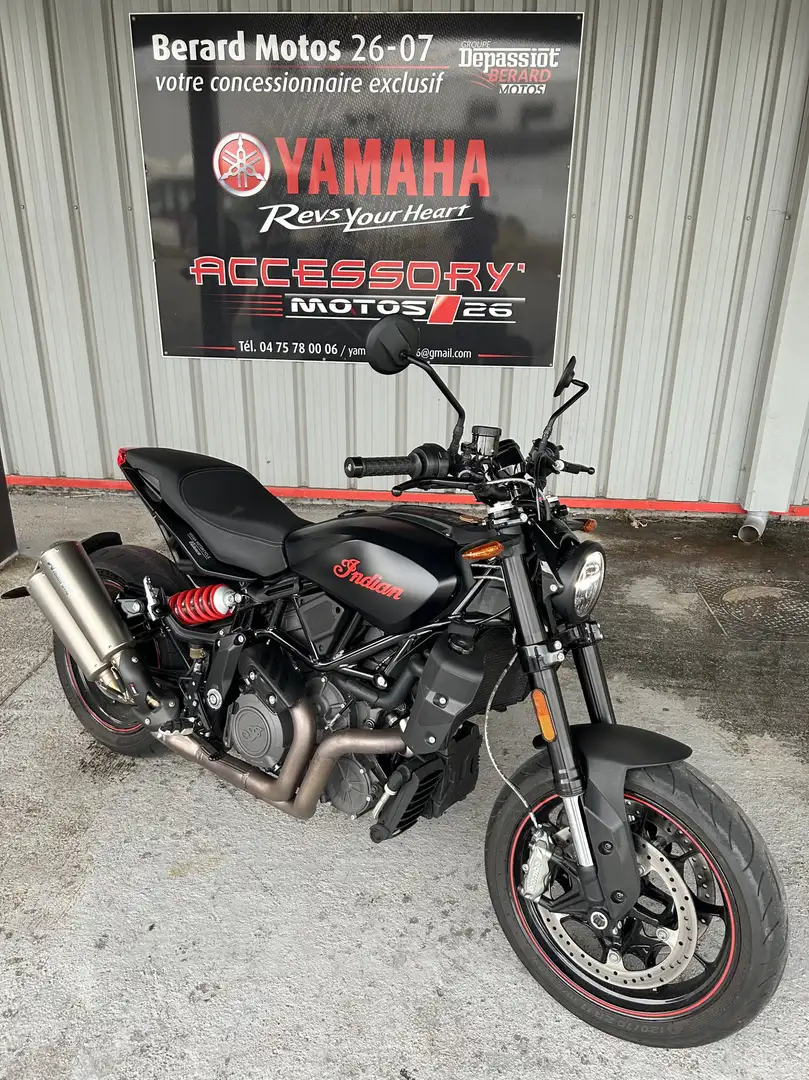 Indian FTR 1200 Noir - 1