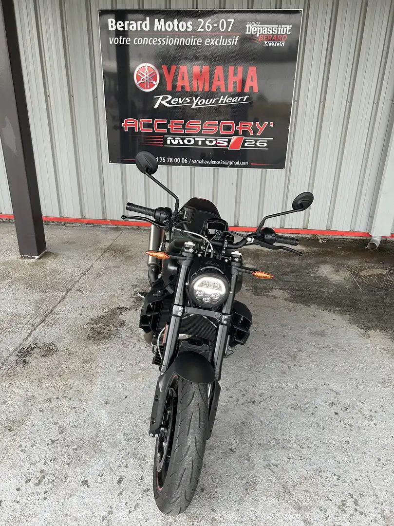 Indian FTR 1200 Siyah - 2