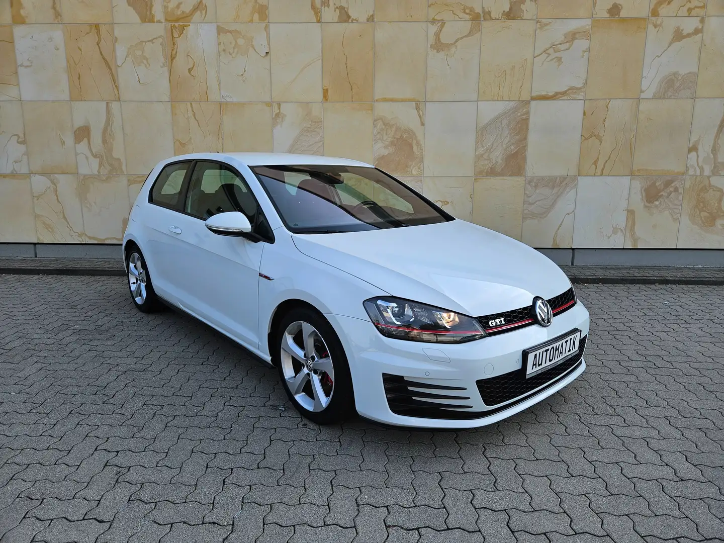 Volkswagen Golf GTI GTI BMT *SHZ*PDC*ALLWETER*2.HAND* Blanc - 1