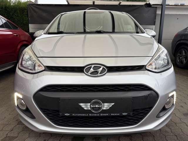 Hyundai i10 Trend*AUTOMATIK*KLIMA*SHZ*PDC*USB