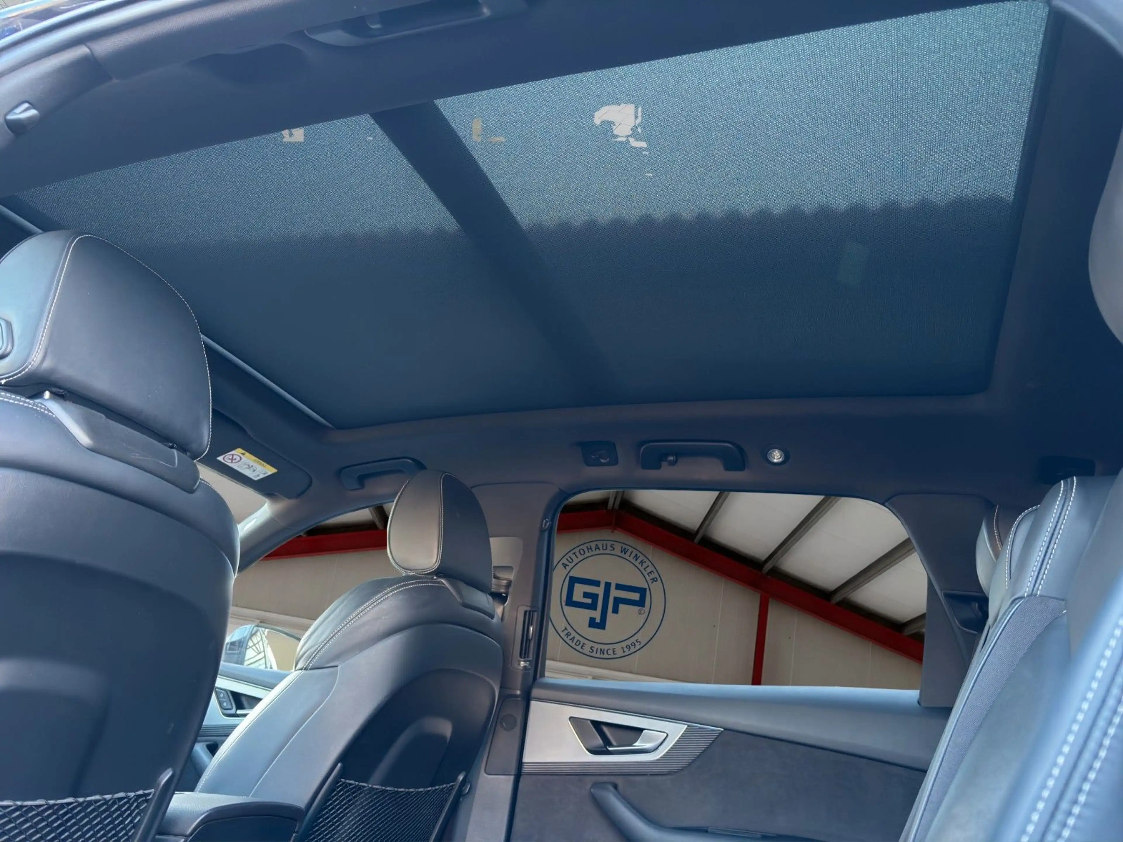 Audi SQ7 4.0 TDI quattro 435 PS V8 — photo 19