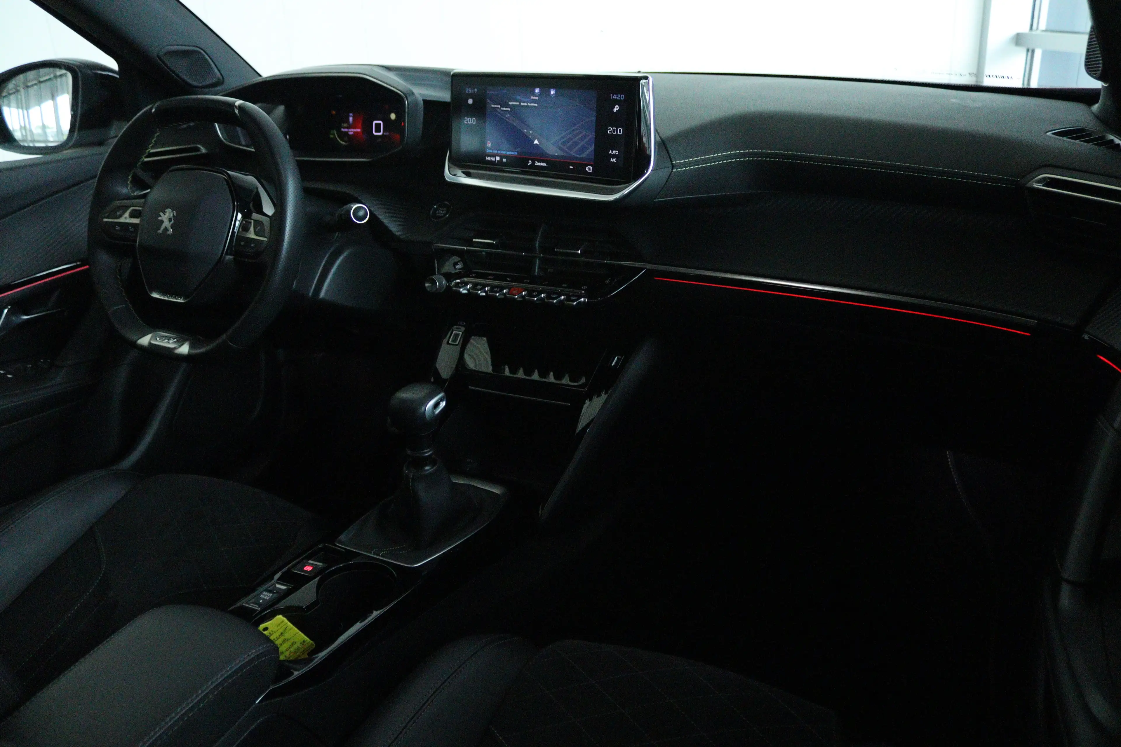 Peugeot 2008 1.2 Turbo GT Pack | Adapt. Cruise | Schuifdak | St — photo 4
