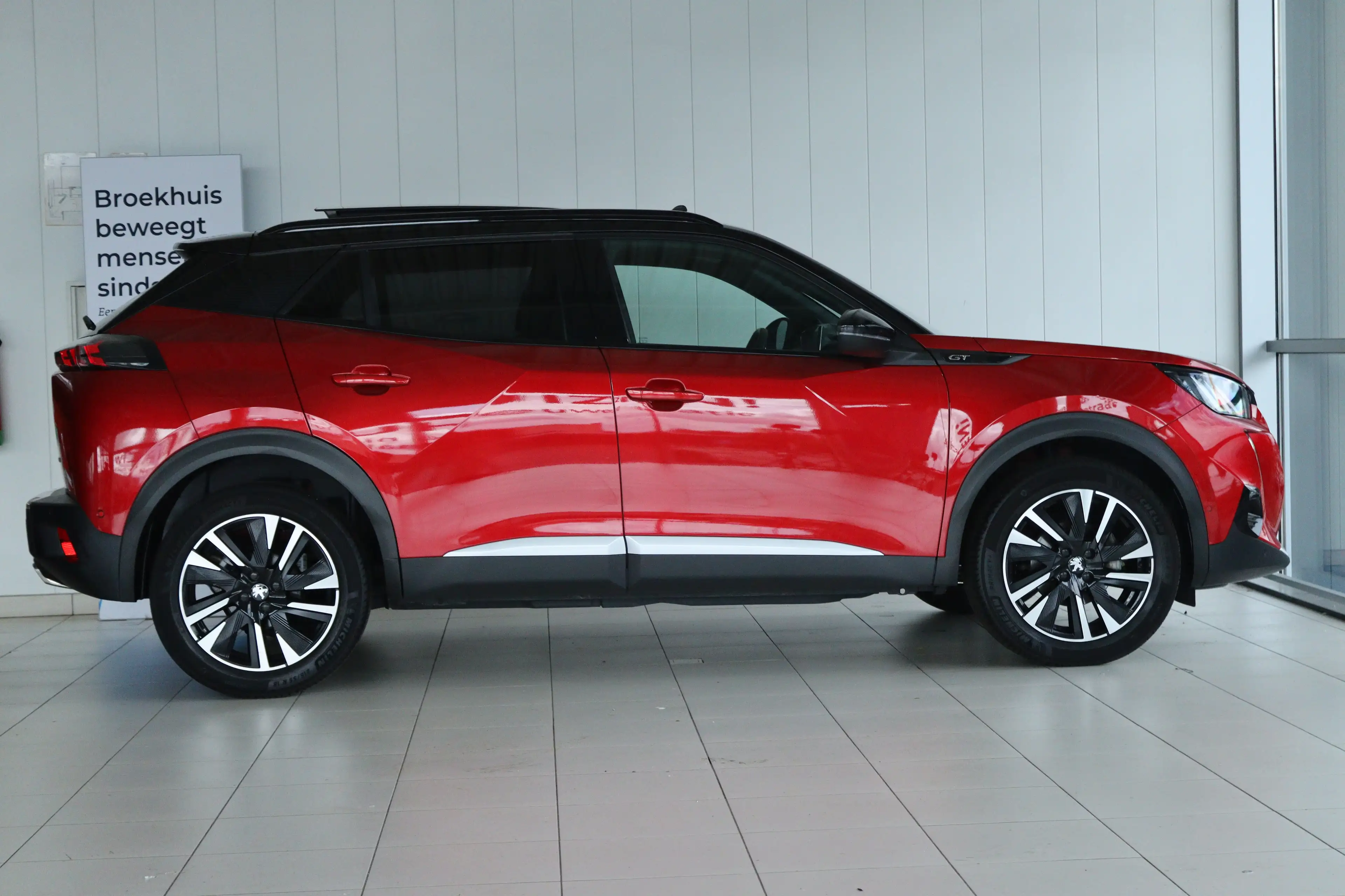 Peugeot 2008 1.2 Turbo GT Pack | Adapt. Cruise | Schuifdak | St — photo 13