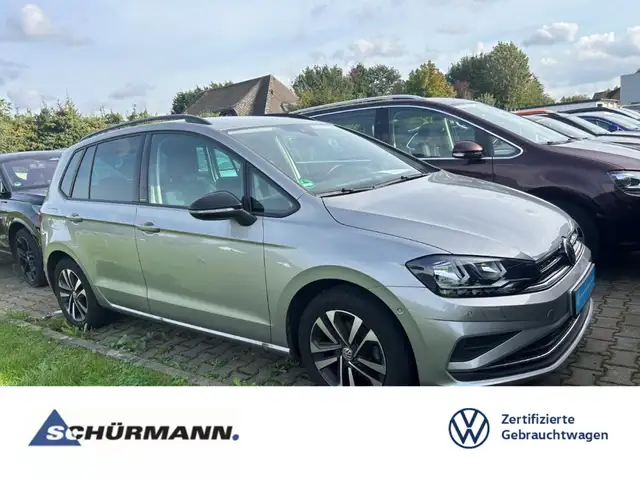 Volkswagen Golf Sportsvan VII IQ.DRIVE CLIMATRONIC NAVI AHK SHZ ACC LED PDC