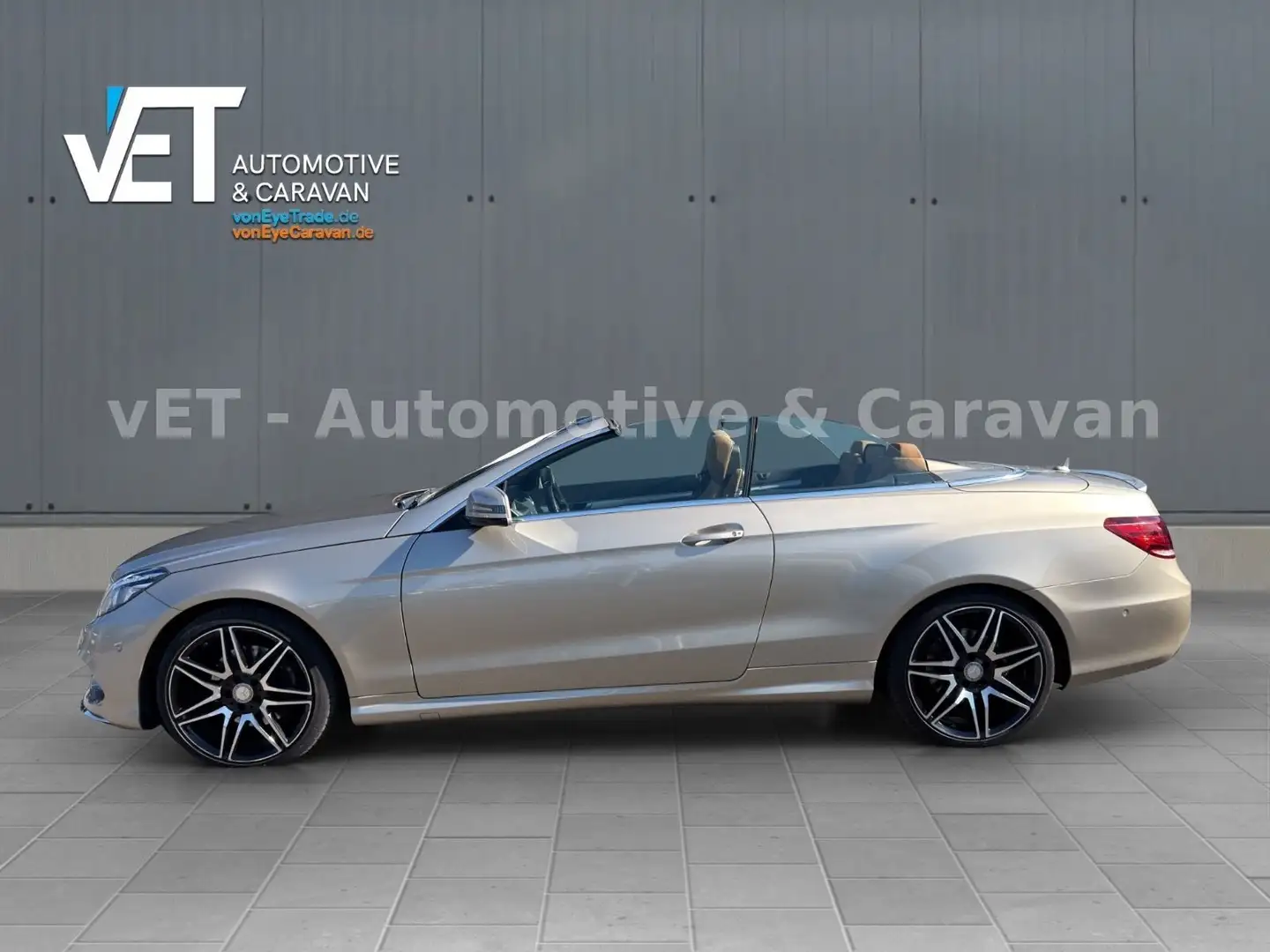 Mercedes-Benz E 250 Cabrio | AMG Plus | Navi Silber - 2