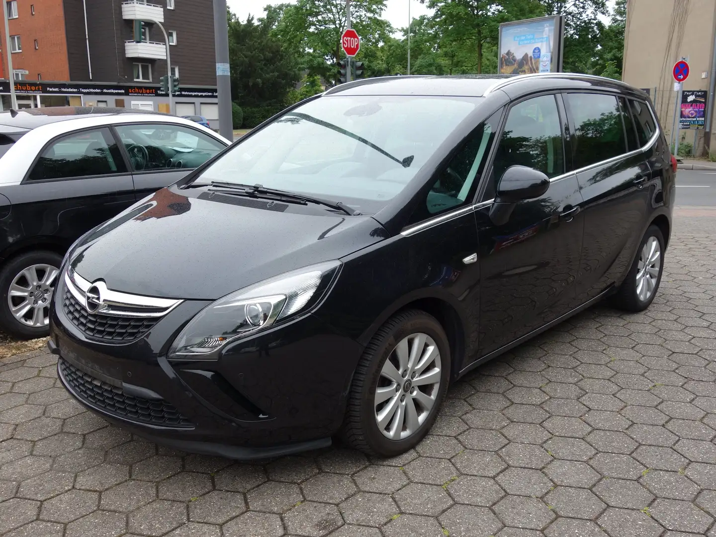 Opel Zafira Tourer 2.0 CDTI Sport 7Sitzer TÜV 6.2027 1Hand Negro - 2