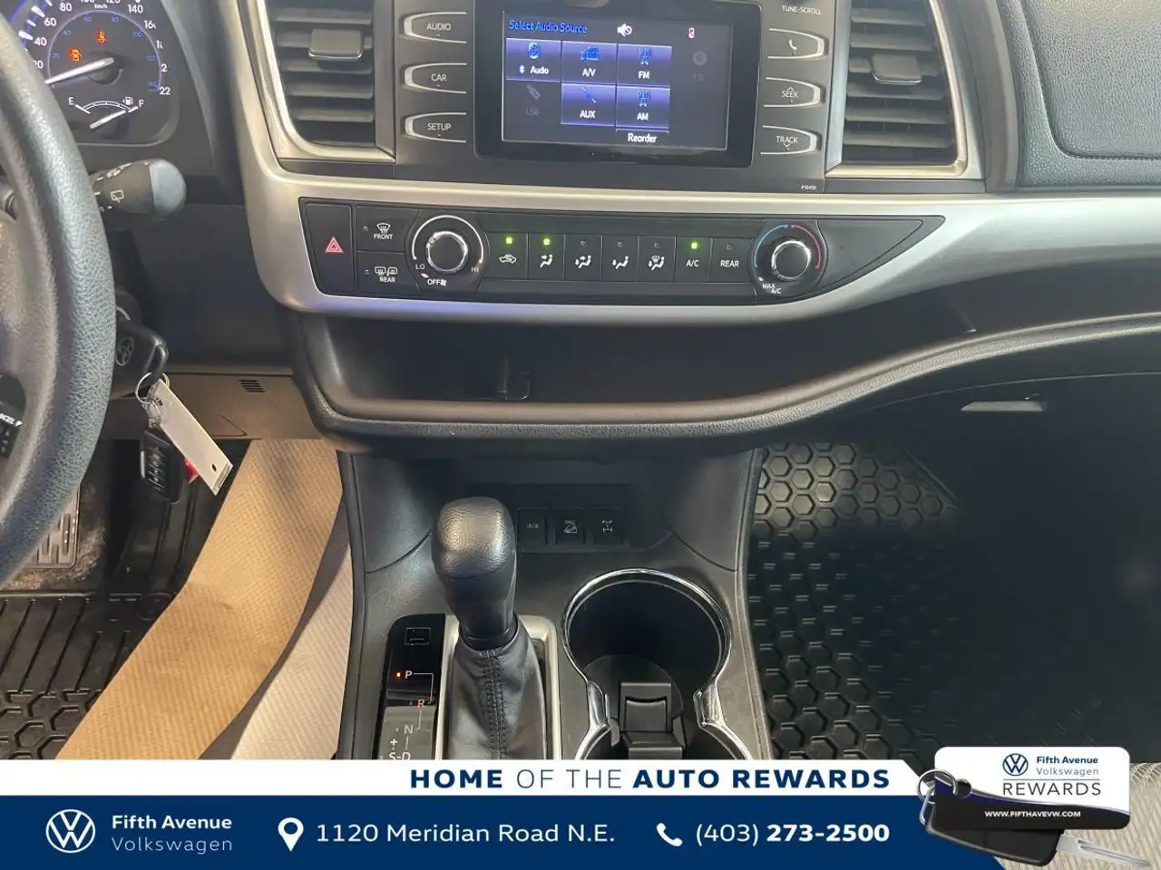 Toyota Highlander photo Toyota Highlander