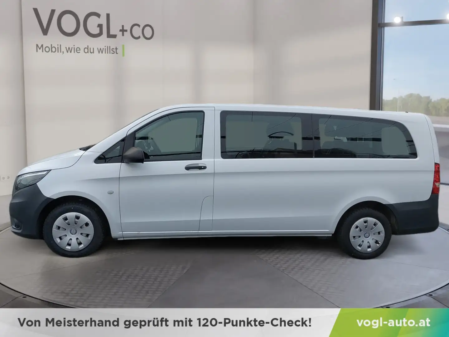 Mercedes-Benz Vito Tourer Pro Blue TEC Weiß - 2