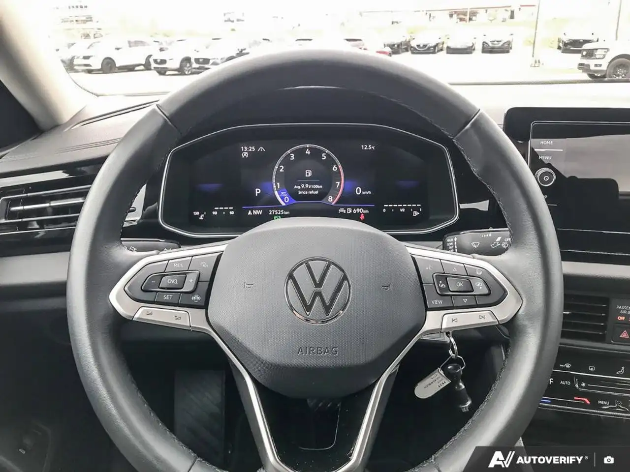 Volkswagen Jetta снимка Volkswagen Jetta