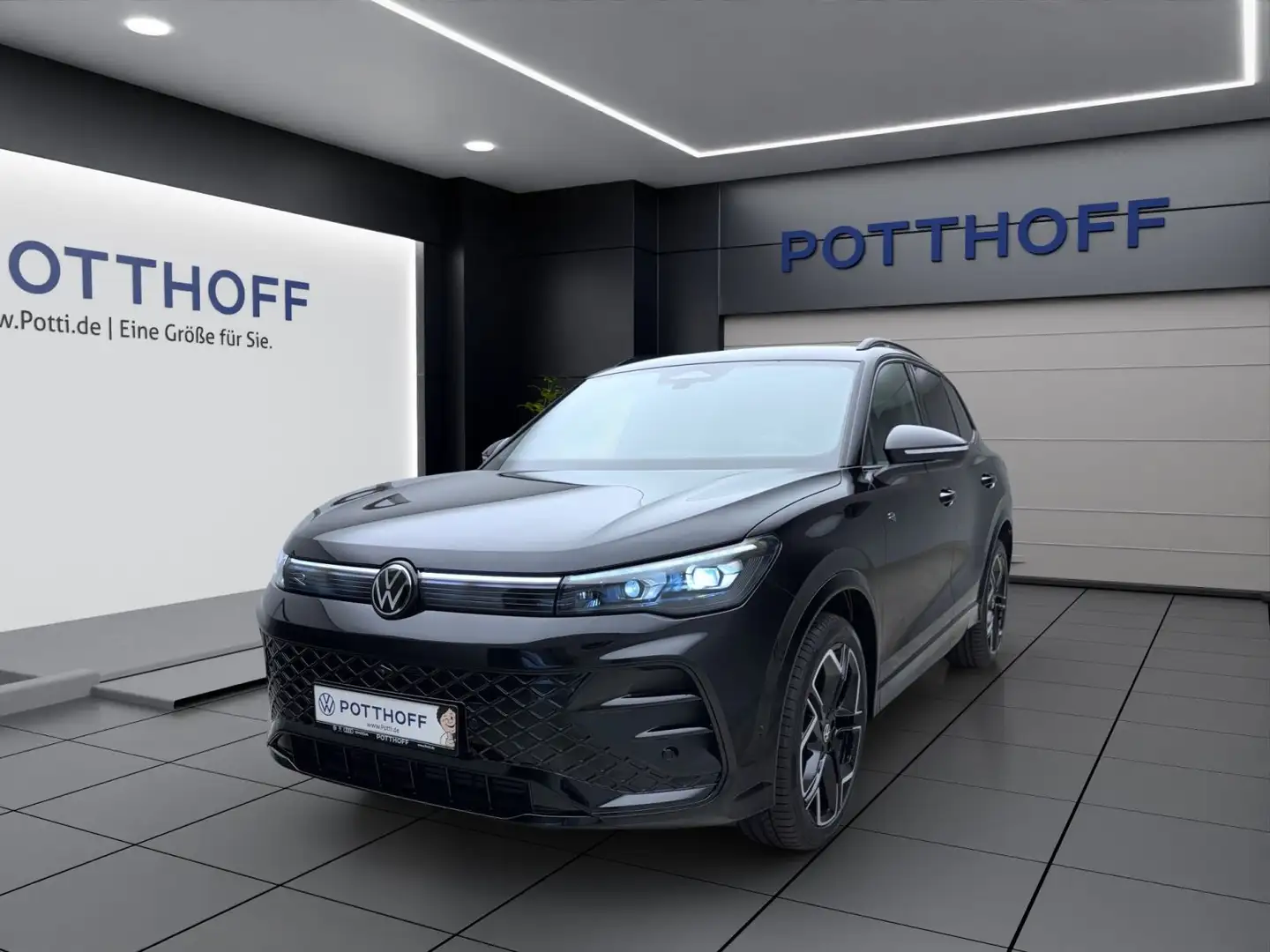 Volkswagen Tiguan 1.5 eTSI DSG R-LINE AHK NAVI KAMERA IQ.LI Schwarz - 1