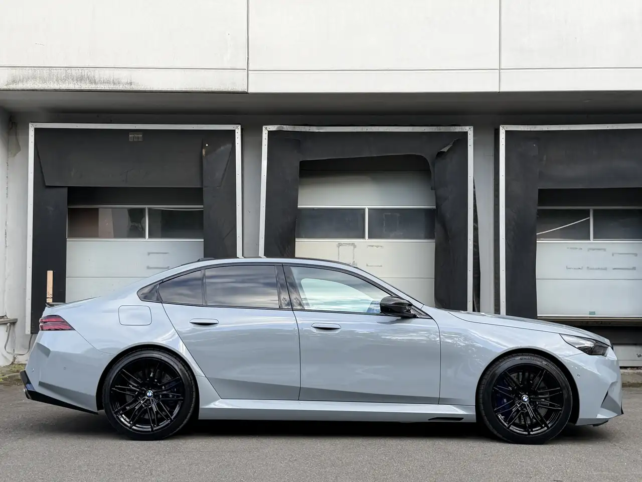 BMW M5 Carbon Bowers&Wilkins Akrapovic Head-Up 360° 7