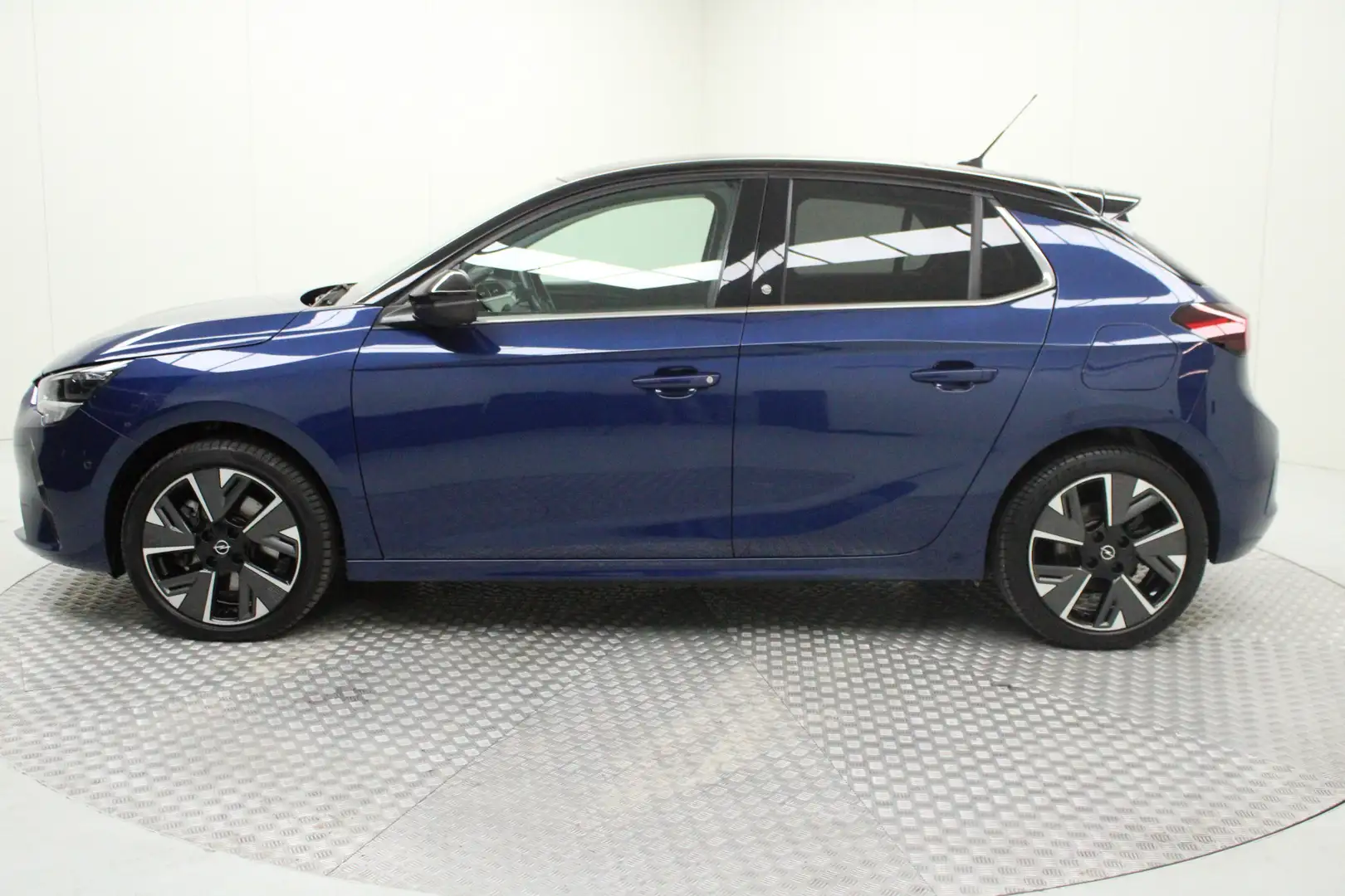 Opel Corsa-e Elegance 50 kWh | full options | climate | leder | Bleu - 2