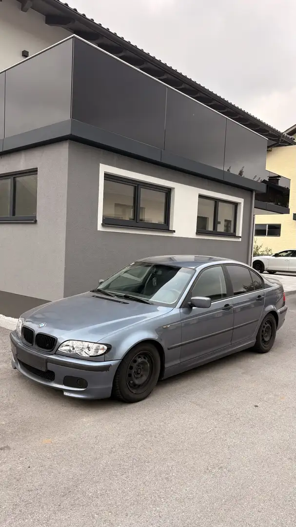 BMW 318 318i - 2