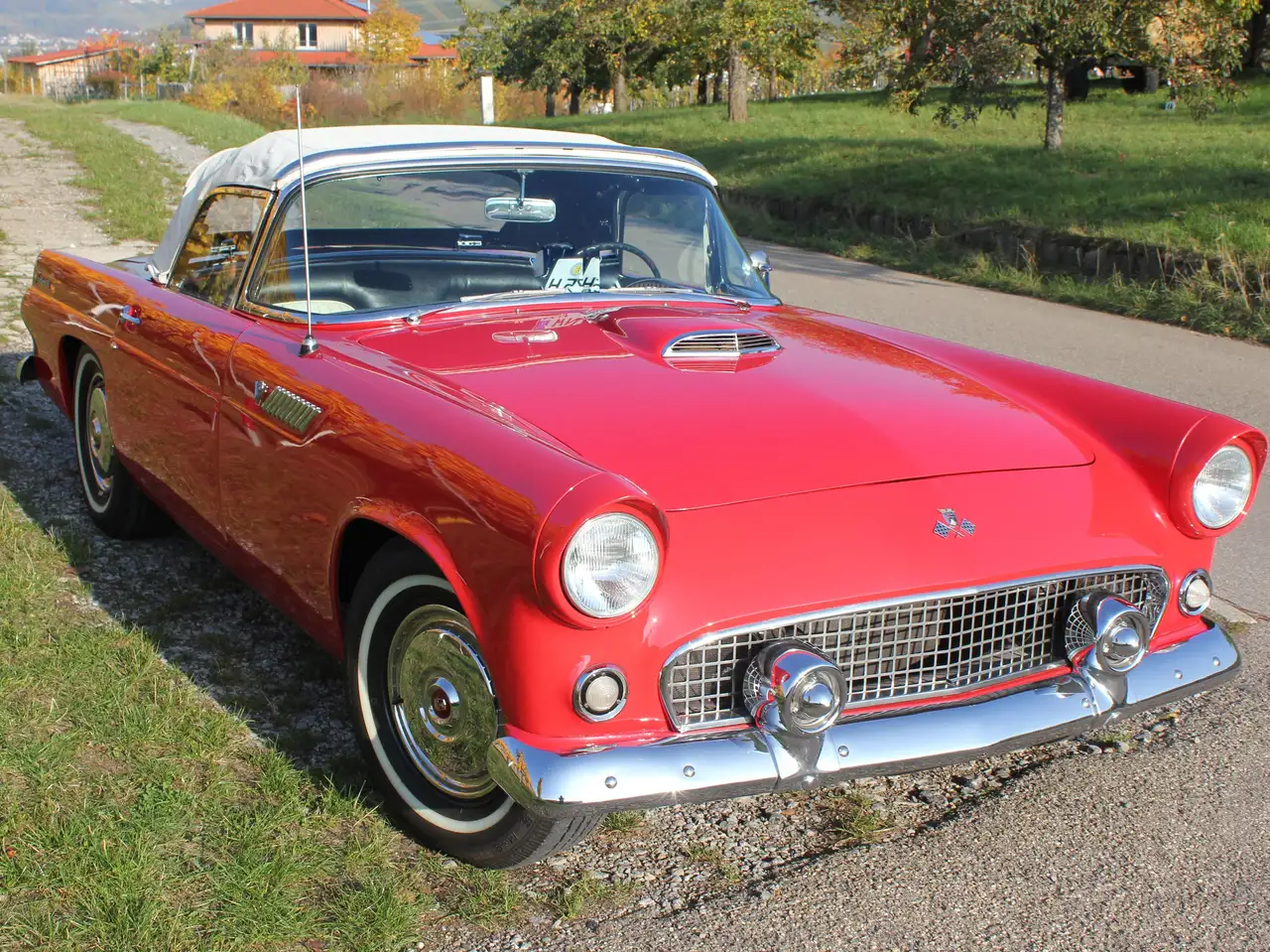 Ford Thunderbird